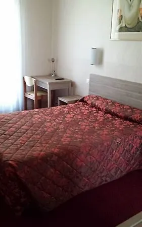 Ibis Styles Gare De Lyon Bastille Parigi