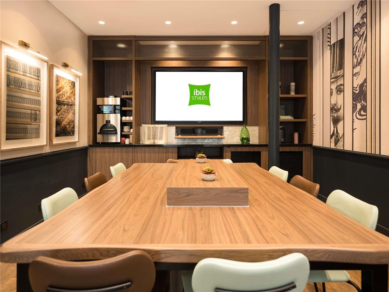 Hotel Ibis Styles Gare De Lyon Bastille 3*