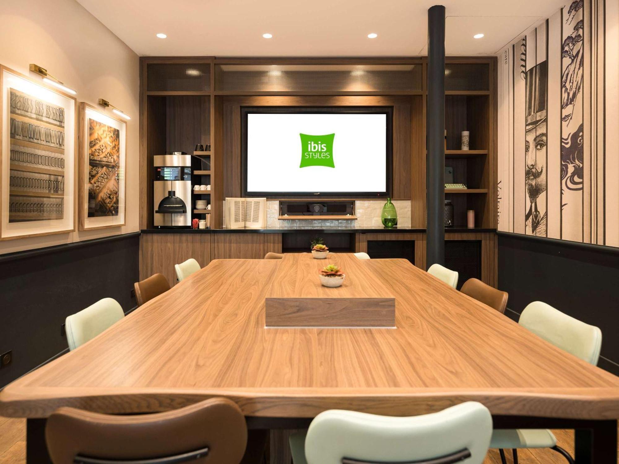 Hotel Ibis Styles Gare De Lyon Bastille