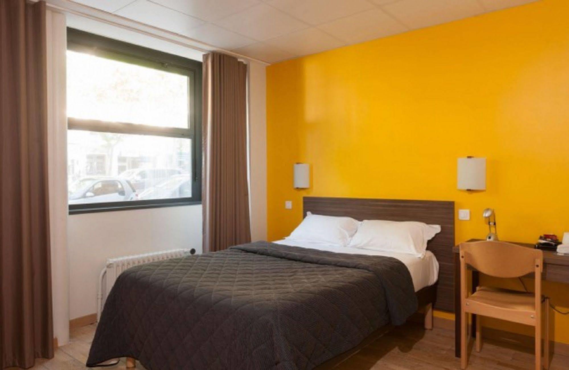 Ibis Styles Gare De Lyon Bastille 3*